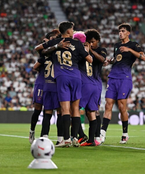 Elche – Barcelona en directo | El Barcelona se da un festín ante el Elche en su estreno en la Liga