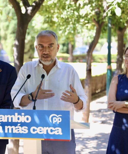 El PP reconoce que acogerá a los menores en sus comunidades: “El Partido Popular siempre cumple la ley, en esta ocasión, también”