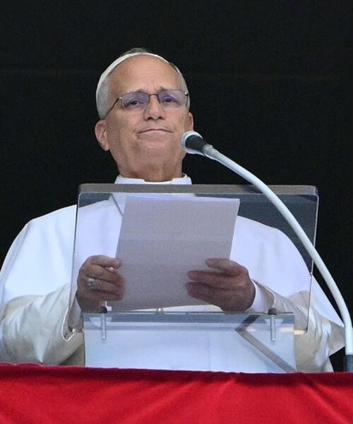 El Papa está «alarmado» por la situación en Ceuta