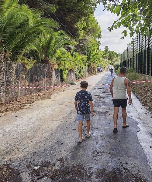 Fallecen la madre y la hija que resultaron heridas al caerles encima un muro durante el temporal de Tarragona