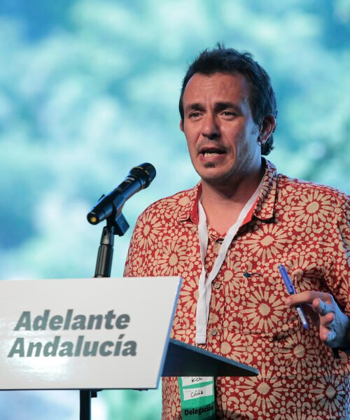 La Fiscalía acusa al ex alcalde de Cádiz ‘Kichi’ de prevaricación y revelación de secretos por el papel de un asesor de su partido