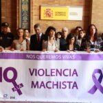 La violencia de género, nuevo ariete del Gobierno contra Juanma Moreno: «La ministra usa la cifra de fallecidas como si fuese  un ranking de la liga de fútbol»