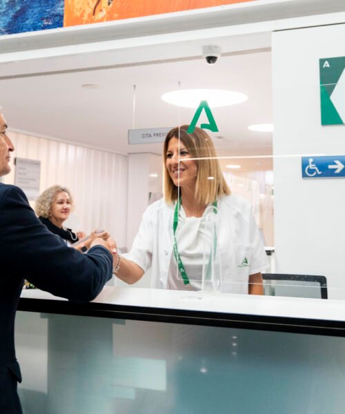 Andalucía multará con hasta 60.000 euros a quienes agredan a profesionales sanitarios