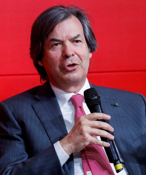 El gran banquete de Intesa Sanpaolo viene aderezado con riesgo antimonopolio