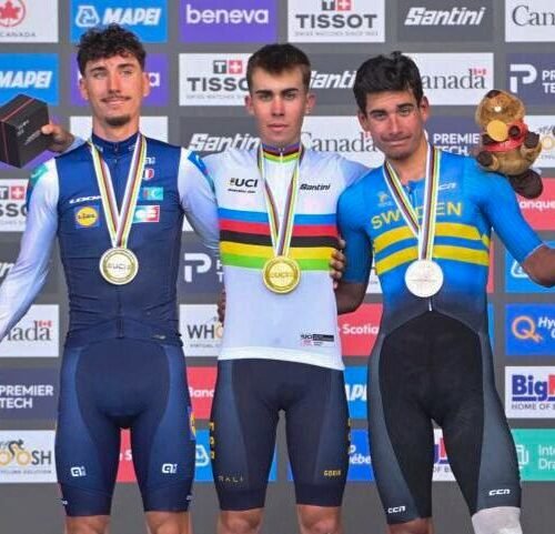 Doblete histórico de Benjamín Noval, campeón mundial júnior de ciclismo en ruta