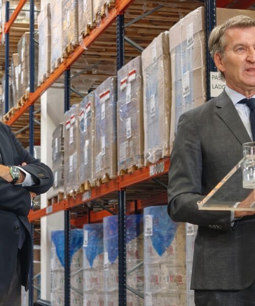 Feijóo pide suprimir el IVA a los alimentos básicos y rebajar el de la energía