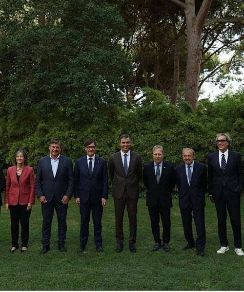 Las organizaciones económicas catalanas piden a Sánchez poner el foco en financiación, infraestructuras, vivienda, inmigración y tamaño de las empresas