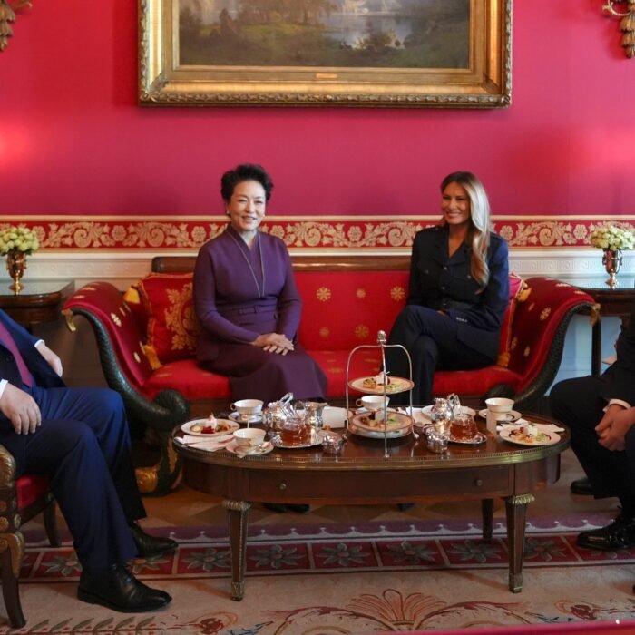 Trump y Xi sellan su ‘entente cordiale’ tras tres días de gran pompa y escasa sustancia