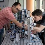 Así es el decreto contra los chiringuitos privados de FP: los títulos online tendrán un máximo de 50 alumnos por profesor