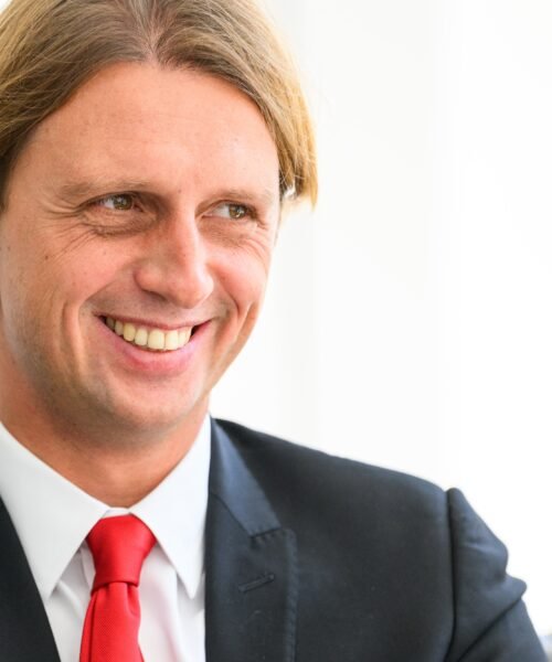 Nik Storonsky, el visionario que vino de Rusia para revolucionar la industria financiera con Revolut: “En los bancos tradicionales es prácticamente imposible hacer algo nuevo”