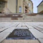 Un pueblo alemán prohíbe poner más ‘stolpersteine’, los adoquines conmemorativos de las víctimas del nazismo