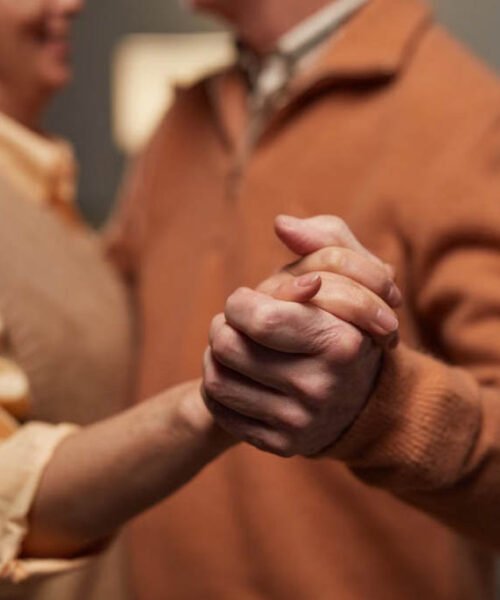 O Concello de Boiro retoma o baile para persoas maiores no Centro Social de Escarabote