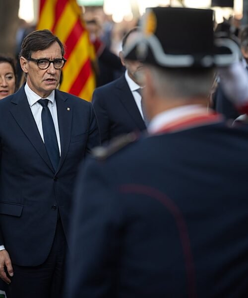 Cataluña celebra la Diada entre la desmovilización independentista y la irrupción de Aliança