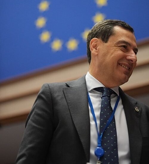 Moreno alerta en Bruselas sobre la «invasión» de Ceuta y pide proteger esta «frontera exterior del sur de la Unión Europea»