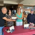 O Liceo Marítimo de Ribeira acolle a presentación do libro de artista «Estaleiro»