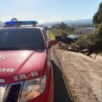 Un ferido leve tras un choque frontal entre un camión e un turismo nun treito en obras da AG-11 en Rianxo