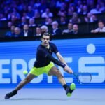 Alcaraz crece, disfruta y progresa: ‘show’ ante Paul y cruce con Medvedev