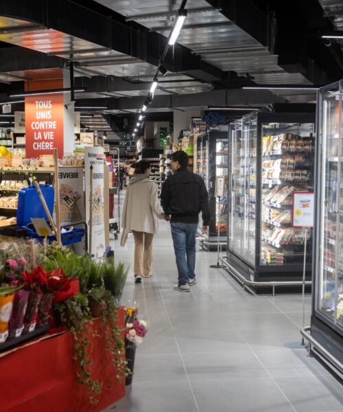 Un ciberataque estropea los alimentos frescos y congelados de varios supermercados de Francia y deja pérdidas millonarias