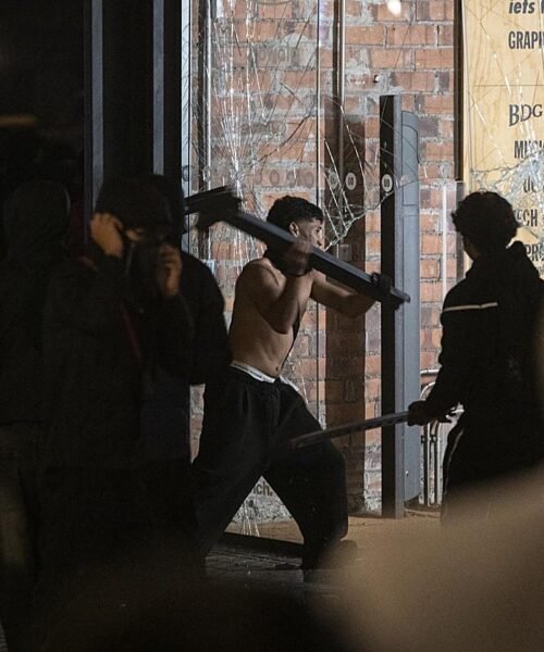 Los comerciantes de Barcelona, entre los destrozos y el temor a nuevos saqueos: «Todo indica que se pueden repetir»