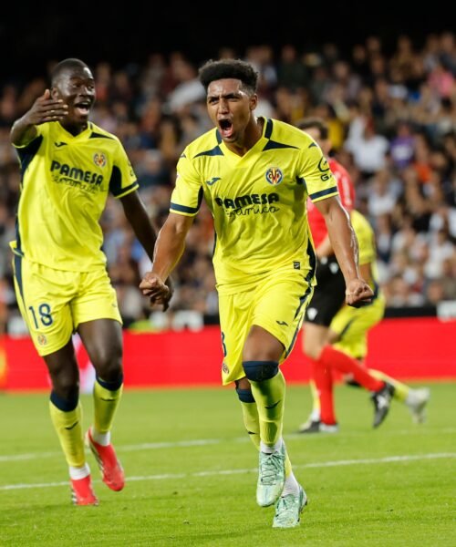 El Villarreal se aprovecha de un pobre Valencia para dar un paso al frente