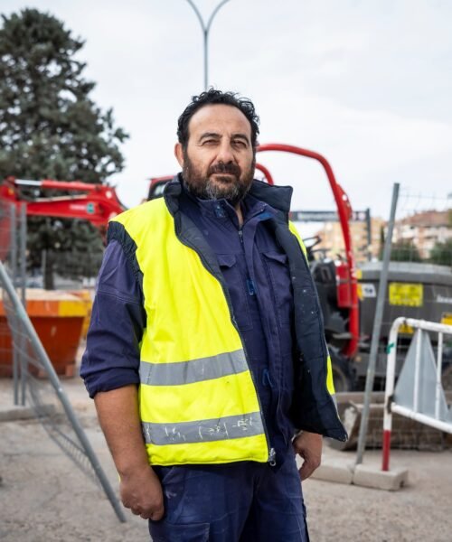 Los trabajadores que no se fían de las mutuas: “Tenía mucho dolor, pero me querían dar el alta”