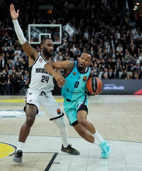 El Barcelona apaga los triples del Besiktas y se estrena a domicilio en la Euroliga