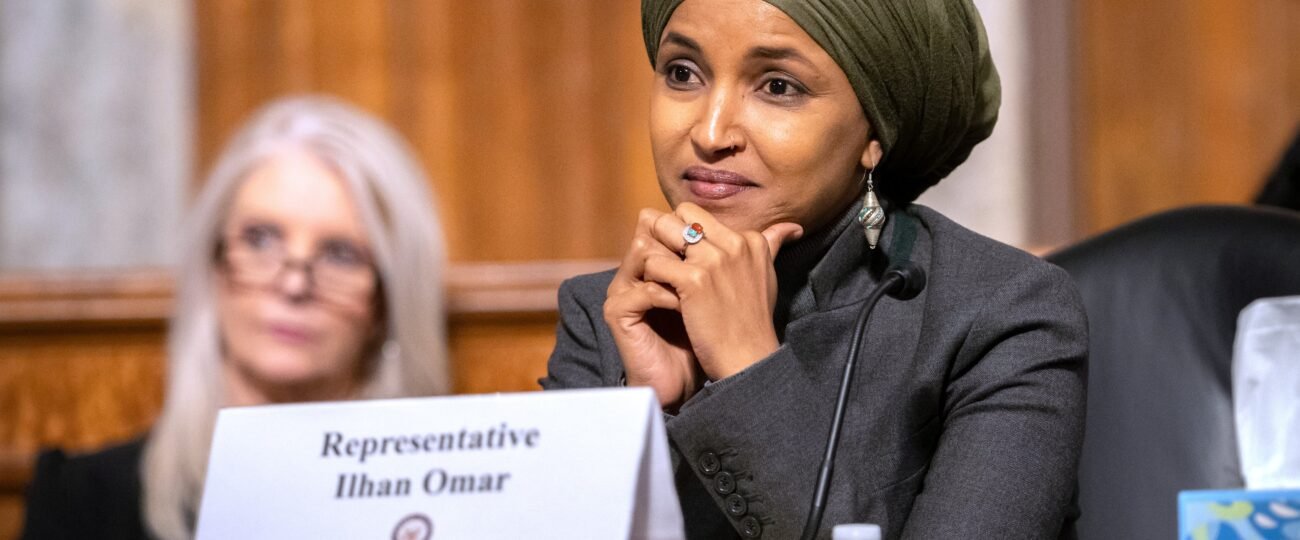 El Departamento de Justicia de Estados Unidos registra la vivienda de la legisladora progresista Ilhan Omar