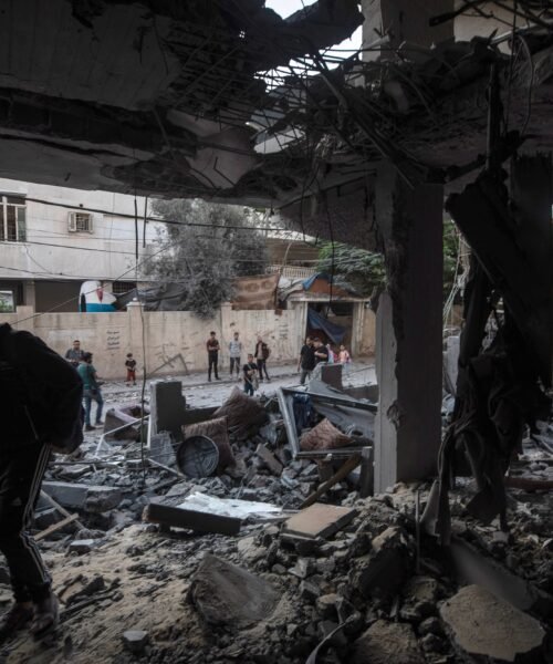 Al menos cinco muertos por un ataque israelí en Ciudad de Gaza