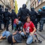 Italia se contagia de las protestas estudiantiles en Francia