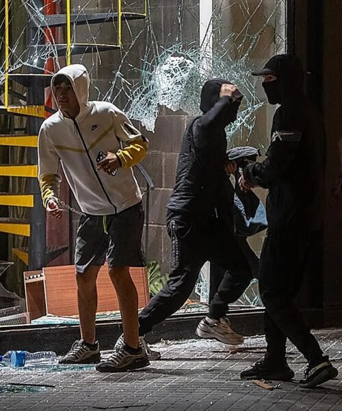 El sindicato mayoritario de Mossos reclama más medios para los antidisturbios tras las algaradas de Blocus