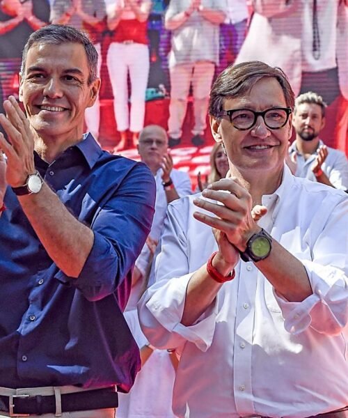 Sánchez necesita que Cataluña vote en clave española para contener el desgaste del PSC