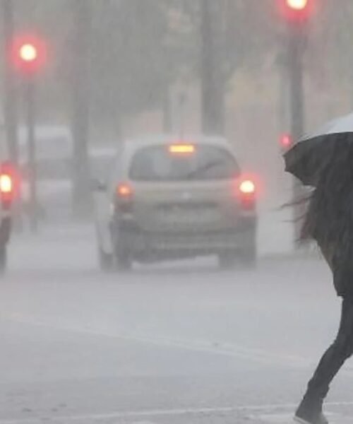 El  Servicio Meteorológico de Cataluña eleva al máximo nivel de peligro el aviso por lluvia este sábado por la tarde