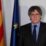 Puigdemont celebra «la derrota de los poderes públicos españoles» y dice que volvería a la unilateralidad