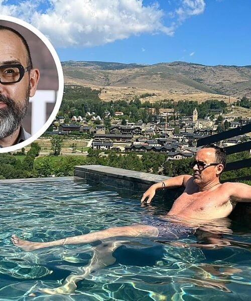 El refugio de Risto Mejide en Cataluña: una exclusiva casa en el Pirineo catalán con biblioteca de dos plantas y piscina infinita