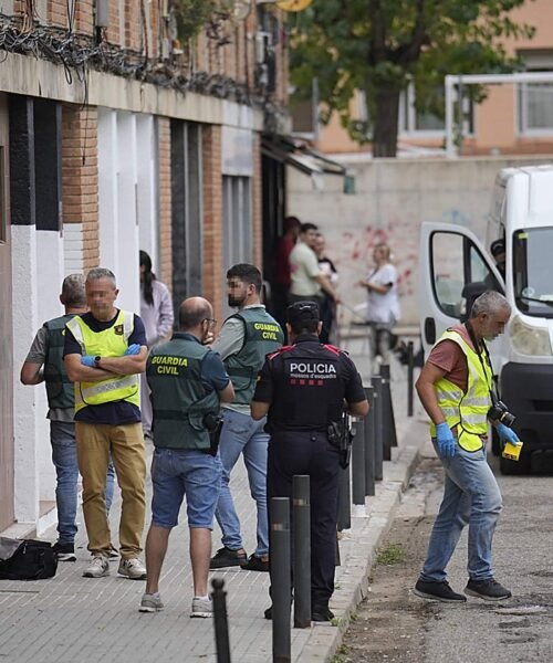 Se entregan dos sospechosos del tiroteo contra los guardias civiles en Tarrasa y elevan a seis los detenidos